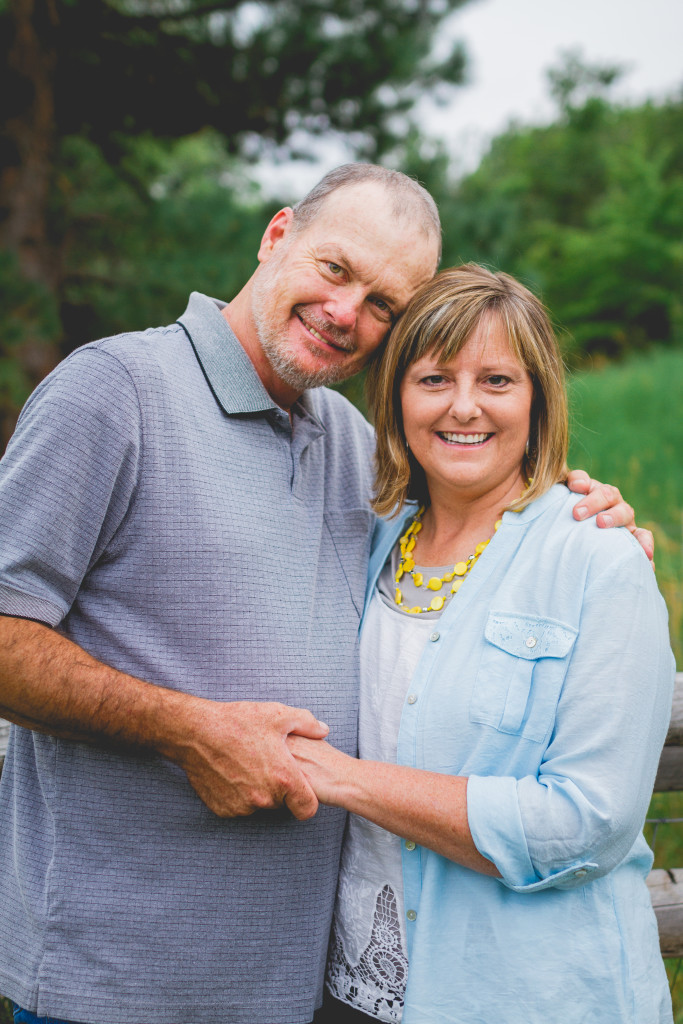 family portraits | BDE photography by Raecale | Cache County Photographer | traveling photographer | photographer lives in a converted vintage bus with her family of 7 | utah photographer | lifestyle photographer