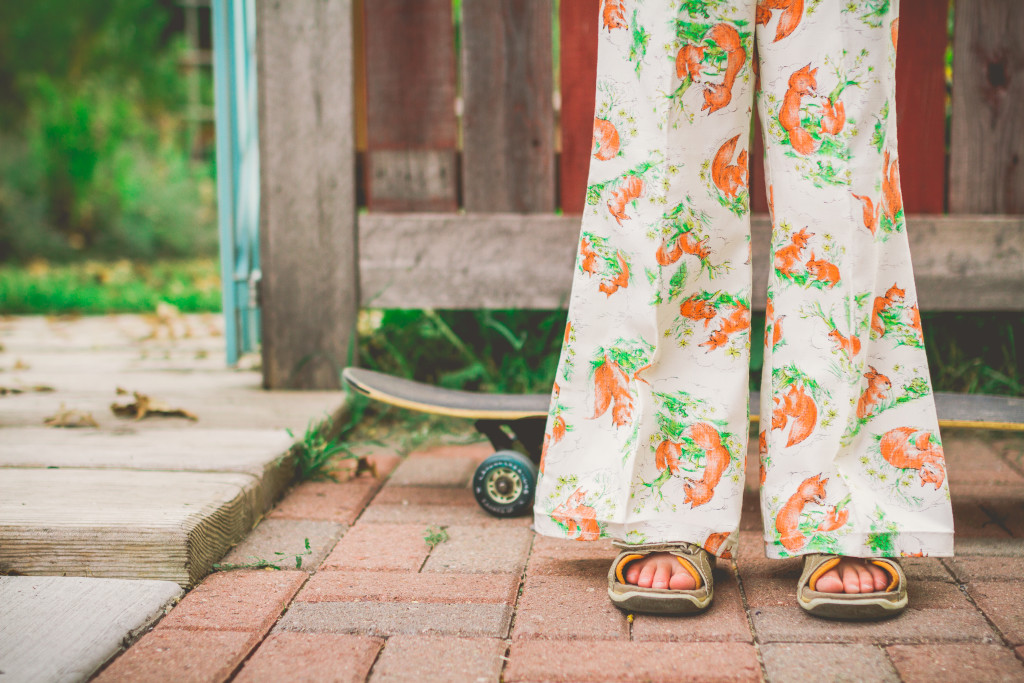 70's fashion | kid model | junior model | vintage bell bottoms | woodland critters | what does the fox say | traveling photographer | family photographer | lifestyle photography | living on a bus | vintage finds