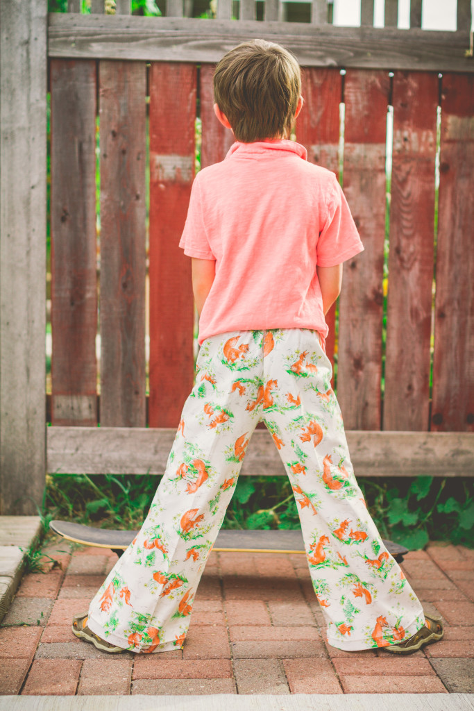 70's fashion | kid model | junior model | vintage bell bottoms | woodland critters | what does the fox say | traveling photographer | family photographer | lifestyle photography | living on a bus | vintage finds