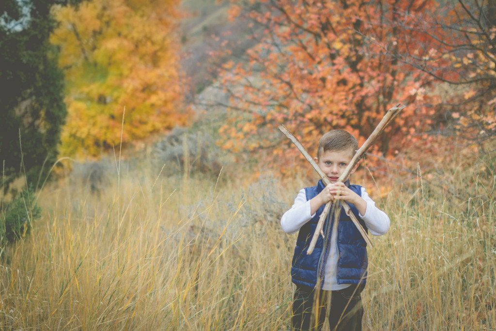 family portraits | family photographer | utah photographer | cache valley photographer | traveling photographer living on a bus | vintage bus conversion | family of 7 | bingham family | fall family pictures