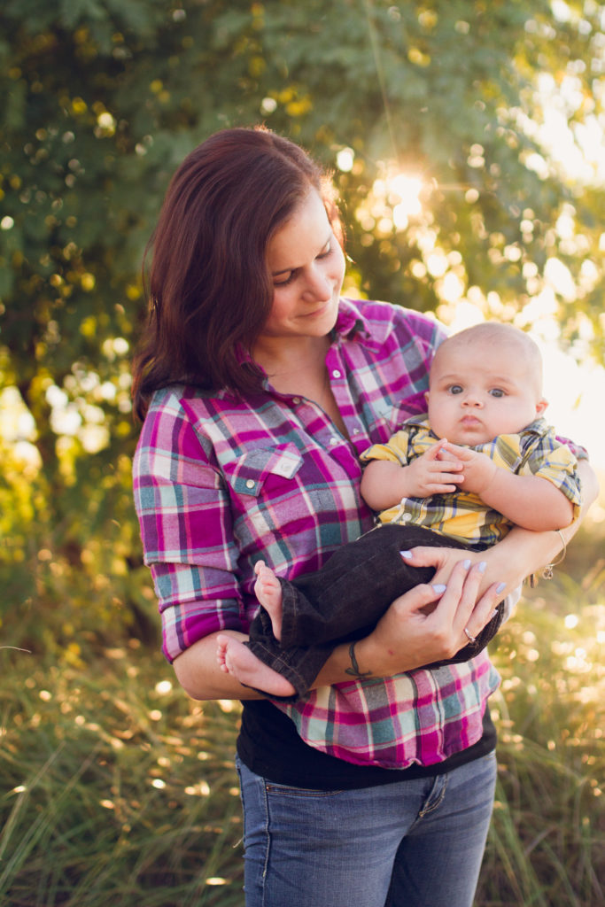 mini sessions | christmas card | family portraits | family photographer | traveling photographer living on a bus | vintage bus conversion | family of 7 | fall family pictures | west michigan photographer | michigan Photographer | south haven photographer | Caledonia photographer | Hastings photographer | south haven photographer | allegan high school | class of 2017