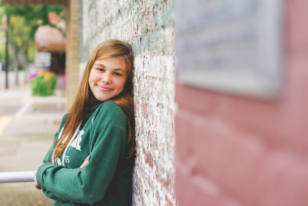 mini sessions | christmas card | family portraits | family photographer | traveling photographer living on a bus | vintage bus conversion | family of 7 | fall family pictures | west michigan photographer | michigan Photographer | south haven photographer | Caledonia photographer | Hastings photographer | south haven photographer | allegan high school | class of 2017