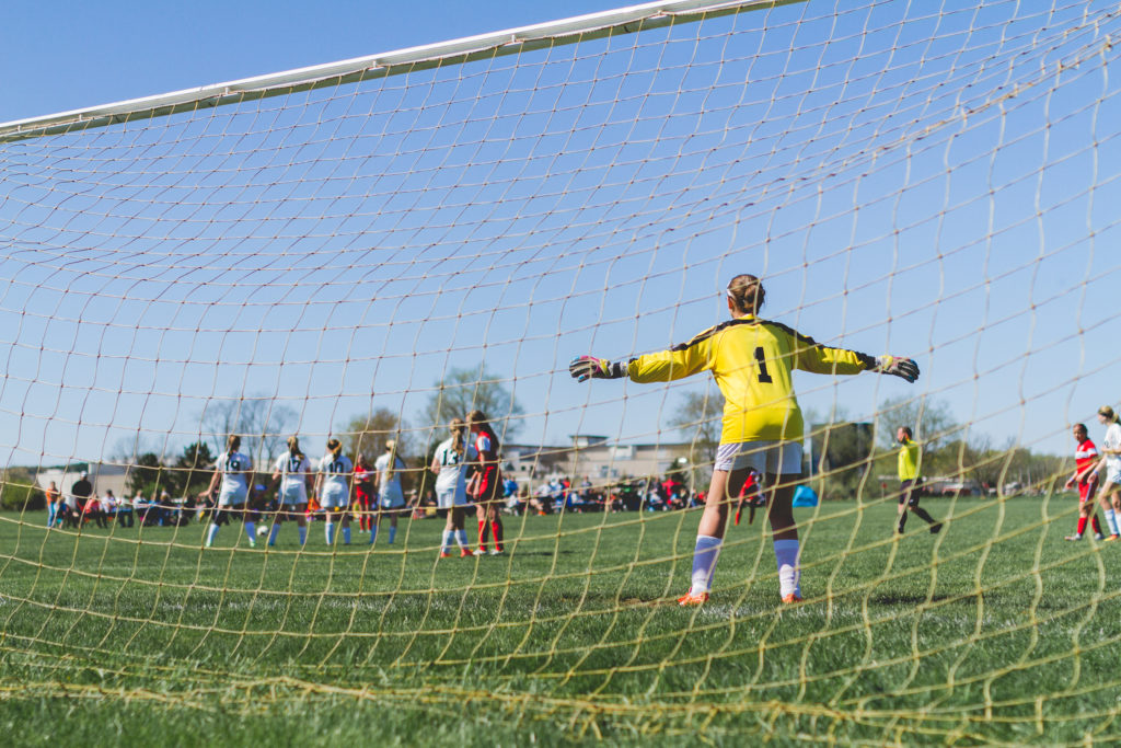 allegan soccer | allegan photographer | senior portraits | crusaders cup