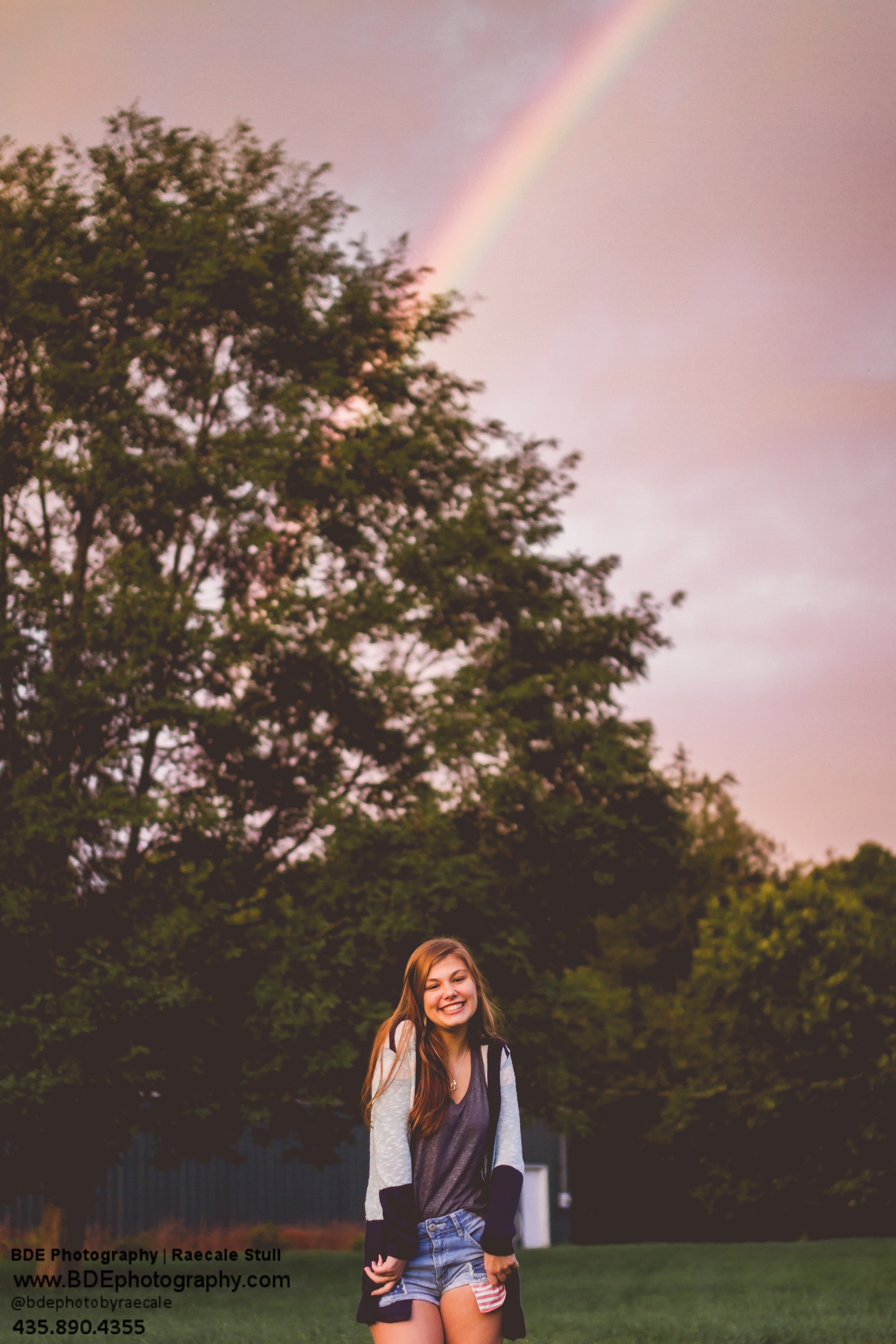 mini sessions | christmas card | family portraits | family photographer | traveling photographer living on a bus | vintage bus conversion | family of 7 | fall family pictures | west michigan photographer | michigan Photographer | south haven photographer | Caledonia photographer | Hastings photographer | south haven photographer | allegan high school | class of 2017